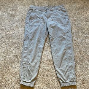 Athleta Trekkie Athletic Style Cuffed Jogger Pants